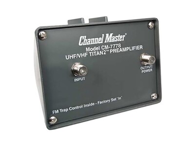 Channel Master Titan 2 VHF/UHF Medium Gain Preamplifier with Power Supply