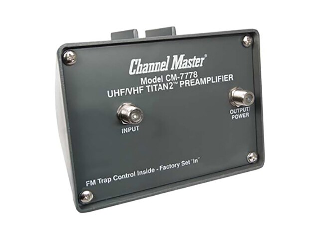 Channel Master Titan 2 VHF UHF Medium Gain Preamplifier with Power Supply