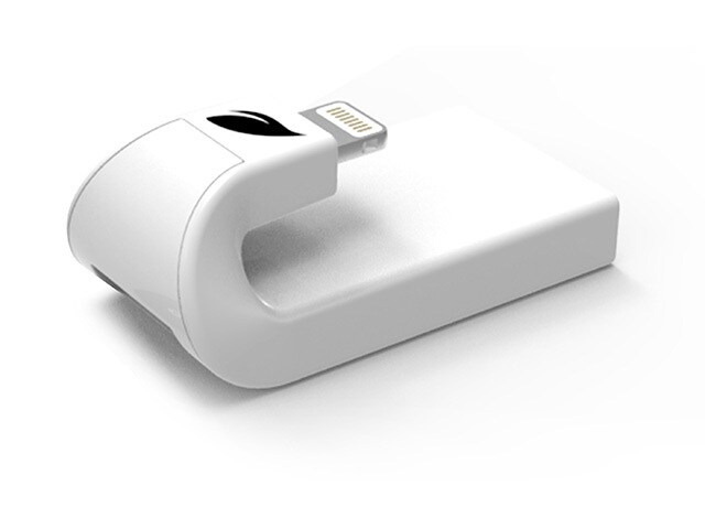 Leef iAccess MicroSD Card Reader for Apple