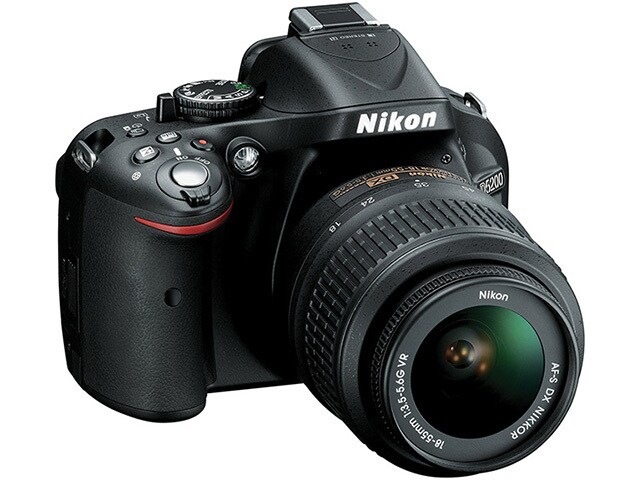 Nikon D5200 DSLR 24.1MP Black Open Box