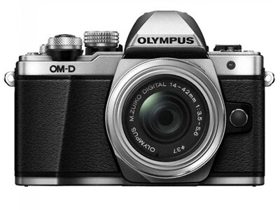Appareil-photo numérique sans miroir OM-D E-M10 Mark II à 16 Mpx d’Olympus avec objectif 14-42mm f/3.5-5.6 II R - argent