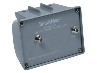Préamplificateur à haut gain VHF/UHF/FM Channel Master Titan avec bloc d'alimentation