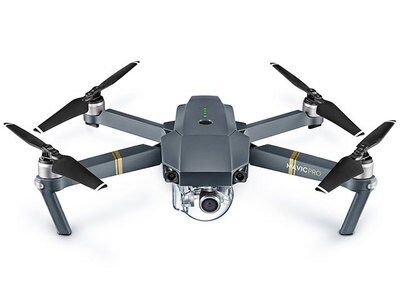 Ensemble FlyMore avec drone quadricoptère Mavic Pro et caméra de DJI