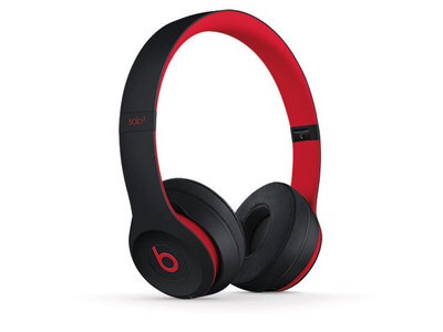 Beats Solo³ On-Ear Wireless Headphones - Decade Collection - Defiant Black & Red