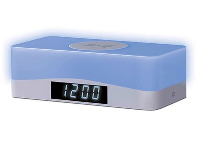 Chargeur sans fil RVB à horloge de Merkury Innovations.	