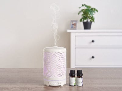 Aroma Diffuser with Oils (Lavender & Peppermint)