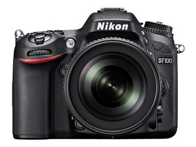 Appareil photo numérique SLR D7100 24,1 Mpx de Nikon (boîtier nu)